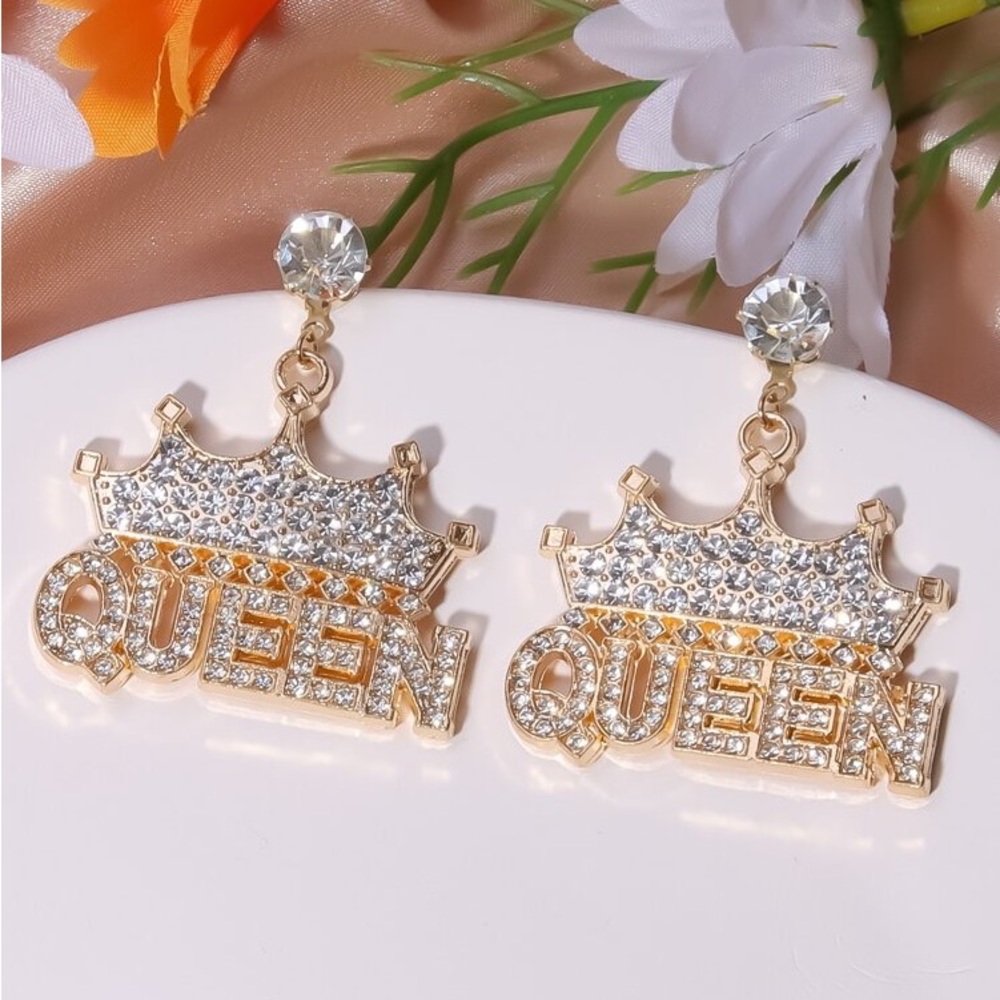QUEEN Rhinestone Earrings